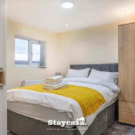 Urban Comfort 4-Bed House - Free Wi-Fi & Parking Manchester Exterior photo