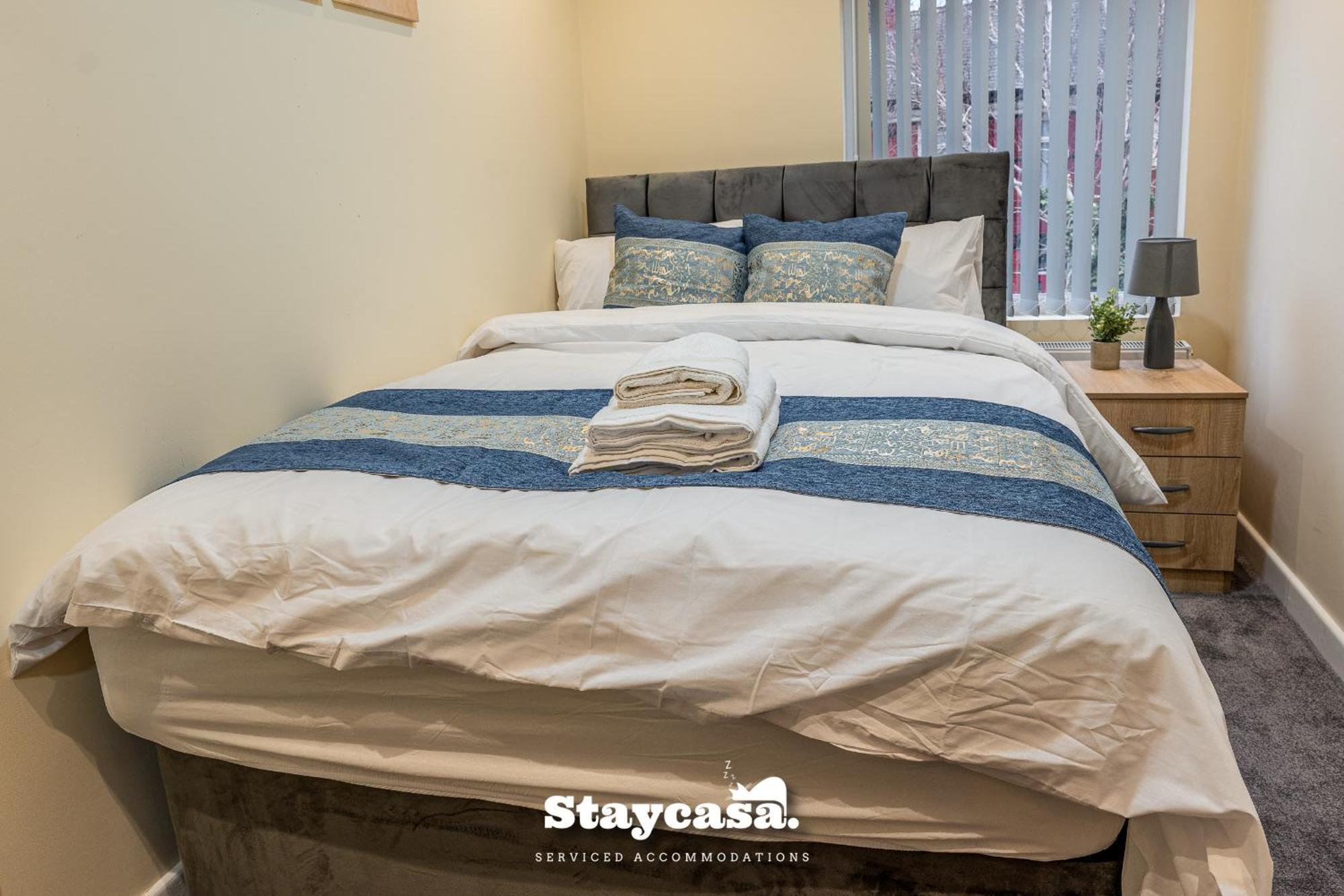 Urban Comfort 4-bed House - Free Wi-fi & Parking Manchester