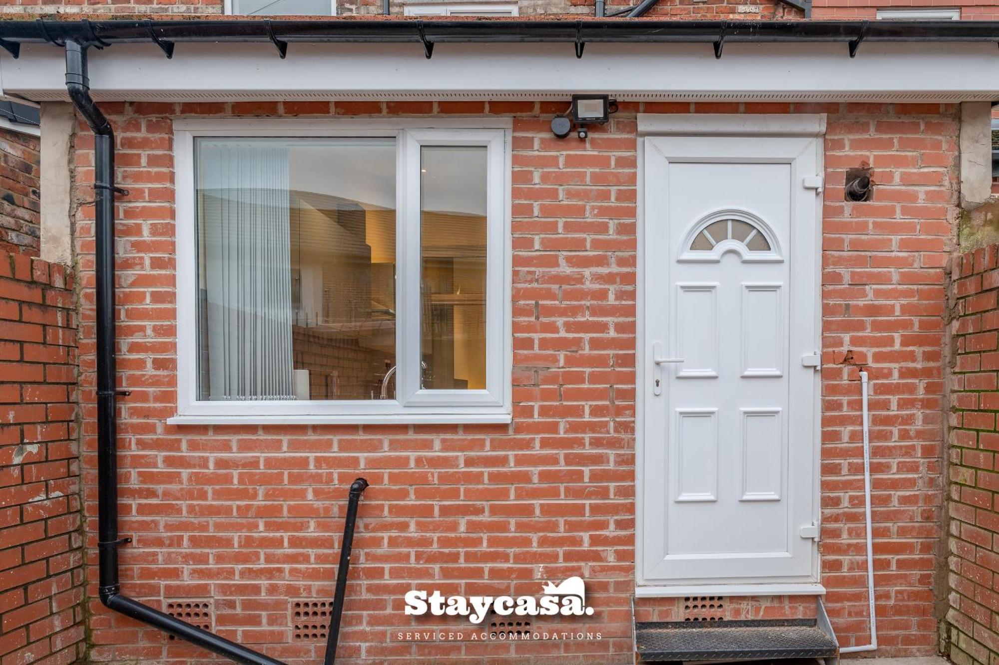 Urban Comfort 4-bed House - Free Wi-fi & Parking * Manchester